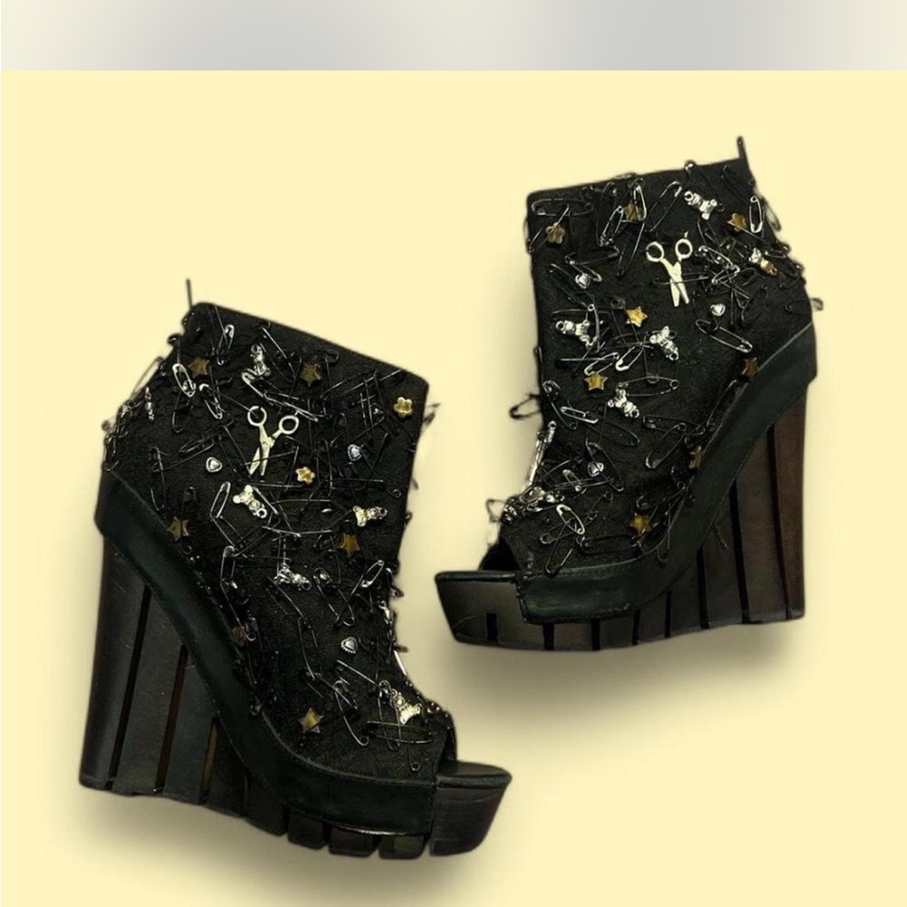 Designer Black Wedge Heels with amazing charm detailing. RARE